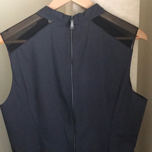 Tahari Gray Sleeveless Dress, Size 14 - Picture 4 of 4